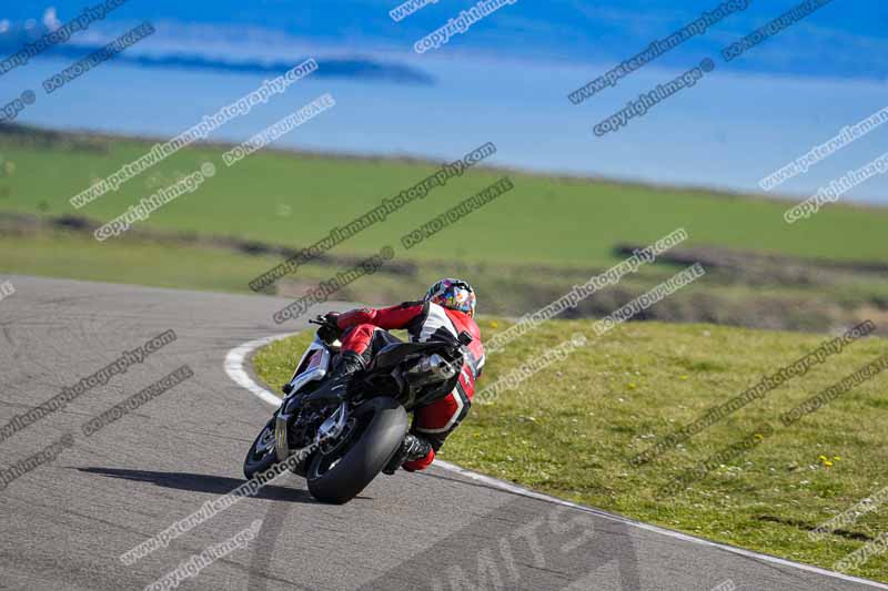 anglesey no limits trackday;anglesey photographs;anglesey trackday photographs;enduro digital images;event digital images;eventdigitalimages;no limits trackdays;peter wileman photography;racing digital images;trac mon;trackday digital images;trackday photos;ty croes